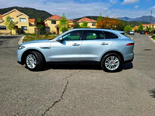 Jaguar F-PACE 2.0 I D Prestige