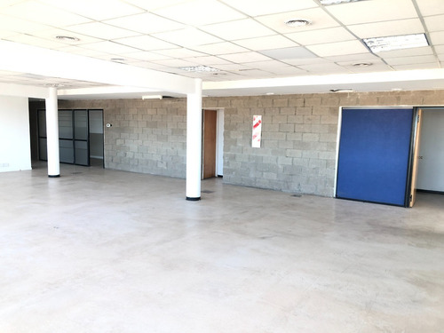 Imagen 26 de 29 de Alquiler Oficinas San Isidro