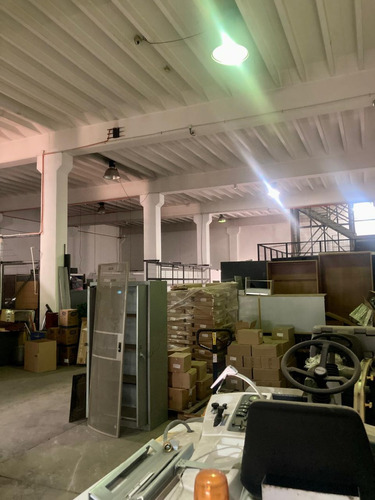 Bodega En Arriendo Con Oficina