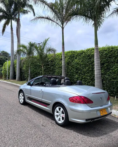 Colombiano Motor 2000 Soat Y Tecno Mecánica Vigente, 25000km