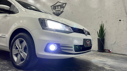 Imagem 7 de 16 de Volkswagen Fox 1.6 Highline 2017