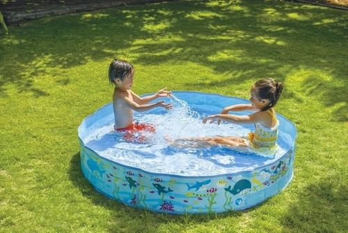 Imagen 3 de 5 de Pileta Rigida Enrollable 150 Cm Animales Marinos Lyon 57139