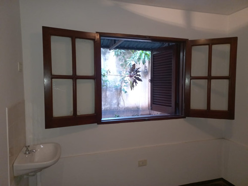 Flores Propiedades Vende Hermosa Casa Ampliacion Del Barrio Kennedy