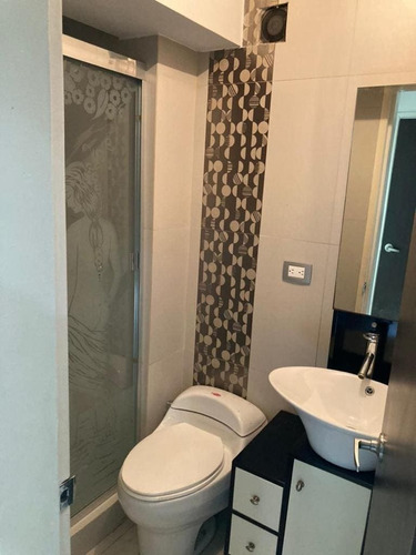 Imagen 12 de 15 de Se Vende Apartamento 67m2 2h/2b/2pe Miravila