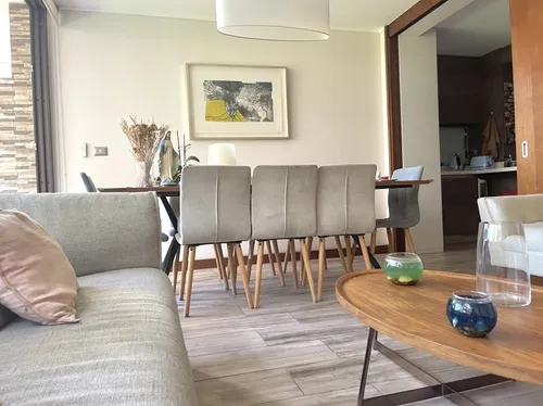 Duplex Con Jardin / Portal La Dehesa