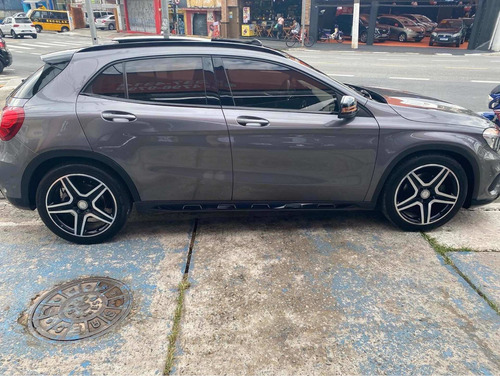 Imagem 2 de 15 de Mercedes-benz Classe Gla 2015 2.0 Sport Turbo 5p