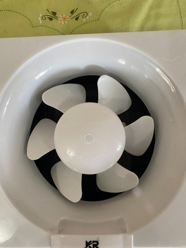 Imagen 4 de 10 de Extractor De Aire Plástico 6 Pulgadas Kr Plus