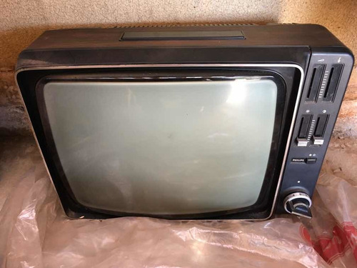 Televisão Philips Retro