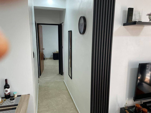 Iris H. Vende Apartamento (69m2). Guayabal .naguanagua.