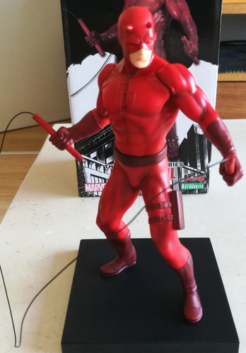 Figura 1:10 Daredevil Kotobukiya Artfx+ (impecable) (Usado)