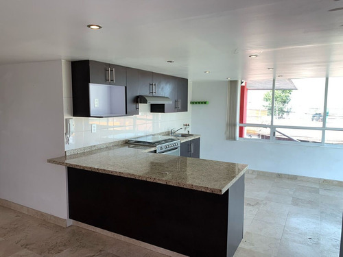Departamento En Renta En Lomas De Tecamachalco Con Jardin (m2d2523)