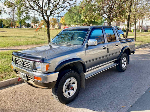 Toyota Hilux 2.8 D/cab 4x4 D Dlx