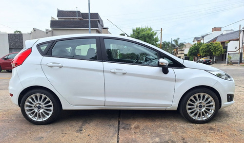 Ford Fiesta Kinetic 1.6 Se Powershift 120cv