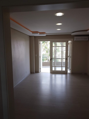 Imagem 4 de 14 de Vendo Ou Troco Casa Dois Andares Em Farroupilha-rs