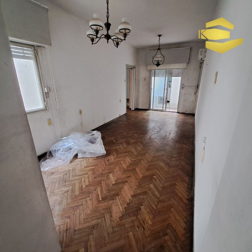 Imagen 2 de 15 de Alquiler Apartamento 2 Dormitorios Centro Montevideo B
