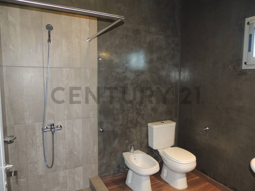 Casa En Venta En Los Talas, Berisso - 3 Dormitorios Y 2 Baños