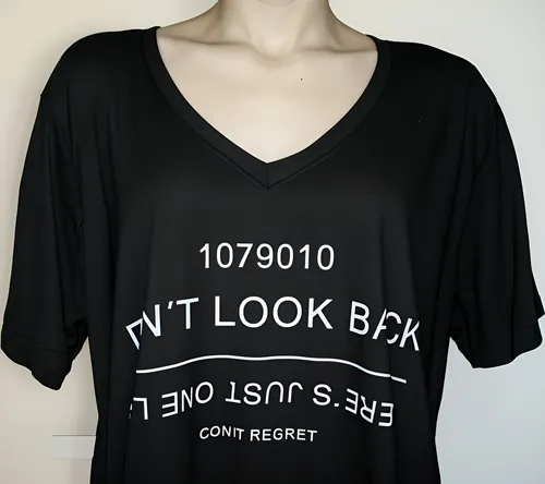 R1099 Remera Persy Evase Cuello V Talles Grandes