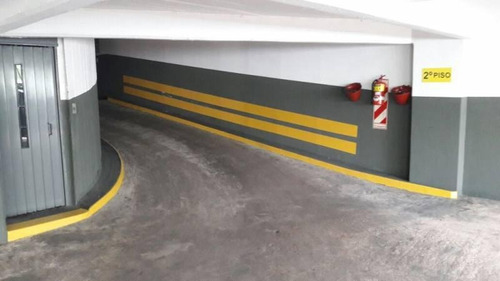 Imagen 4 de 6 de Venta De Cocheras - Balvanera / Once