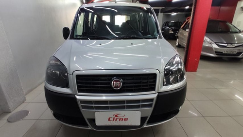 Fiat Doblò Essence 1.8 16v Flex, Iuy1300
