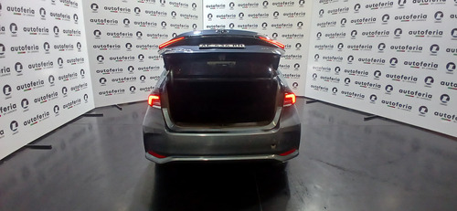 Toyota Corolla 2.0 SE-G CVT L19