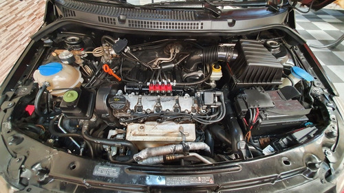 Volkswagen Voyage 1.6 Comfortline 101cv Gnc 2011