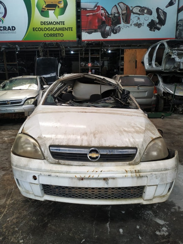 Imagem 1 de 9 de Sucata Corsa Sedan Premium 1.4 8v Econoflex Ano 2011