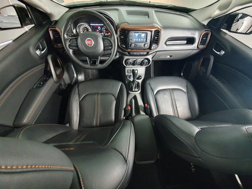 Fiat Toro Volcano 2.0 16v 4x4 Tb Diesel Aut. - Prata - 2...