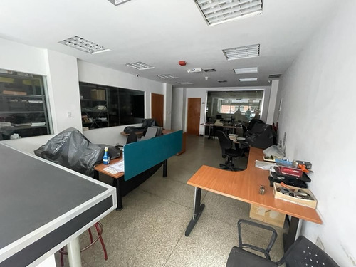 Imagen 4 de 7 de Se Vende Local Comercial 177m² Quinta Crespo