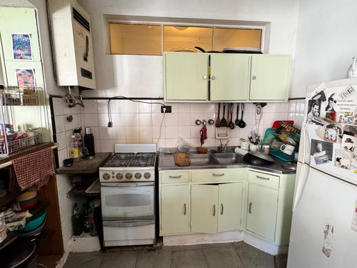 French Al 7600 - Venta De Casa 4 Dormitorios En Fisherton