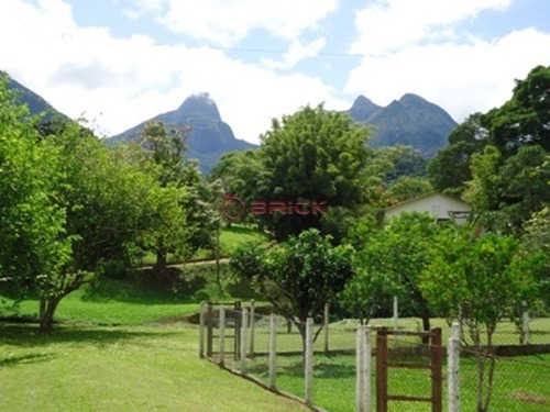 Imagem 14 de 30 de Sítio Com 172 Mil M² Em Vargem Grande. - St00129 - 32744432