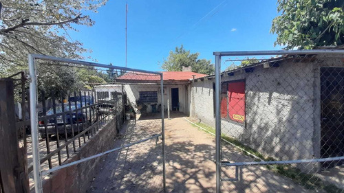 Casa Con Departamento Sobre En Ruta 25***