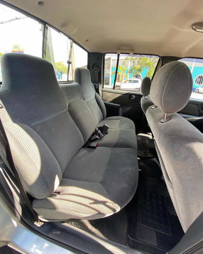 Imagem 9 de 10 de Chevrolet S10 2009 2.4 Advantage Cab. Dupla 4x2 Flexpower 4p