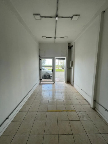 Puerto Montt Arriendo Local 28 M2 Costanera Centro