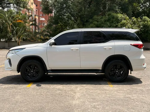Toyota Fortuner 2.7l