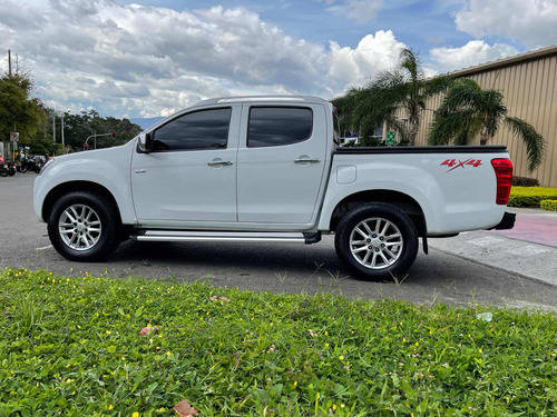 Chevrolet Luv Dmax Ls 2.5 4x4 Refull