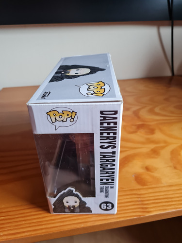 Funko Pop Daenerys Targaryen On Dragonstone Throne 63 (Usado)