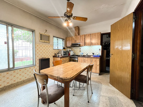 Venta Casa Barrio Naon 3 Amb. Garage 2 Aut. Patio Jardin