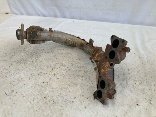 Múltiple Escape Nissan Tsuru 1.6 Std 01-17 (Usado)