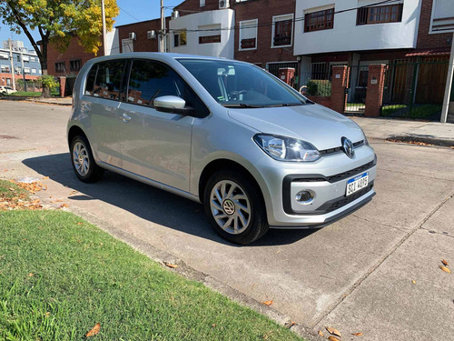 Volkswagen Up! 2018 1.0 High Up! 75cv