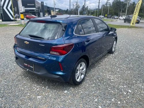 Chevrolet Onix 1.0T Premier Sedan At