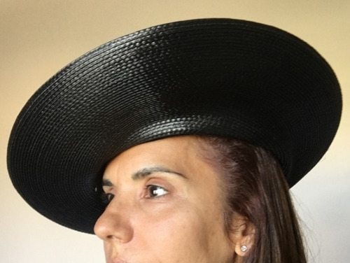 Imagen 2 de 2 de Sombrero Mujer Rafia Negro Diseños Unicos, Importados Usa.