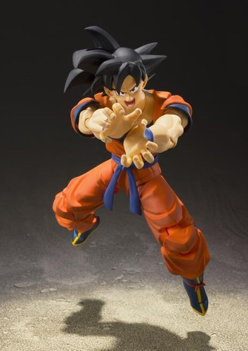 Goku Saiyan Raised On Earth De Bandai S.h. Figuarts