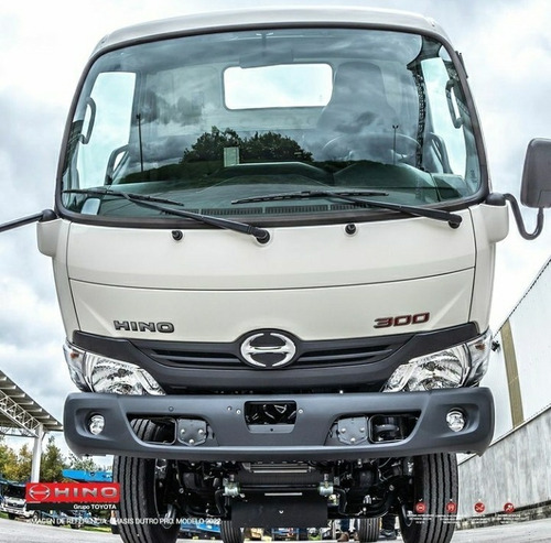 Imagen 4 de 4 de New Hino Dutro Pro 2023