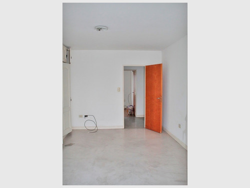 Imagen 5 de 9 de Departamento Dos Dormitorios Con Terraza