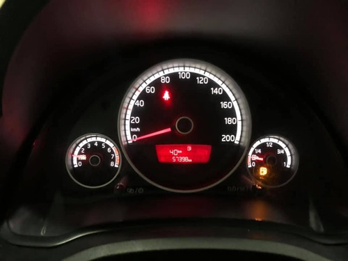 Volkswagen High Up - 60.000 Kms - Año 2015