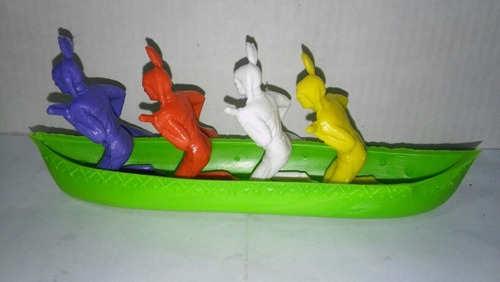 Lote De 4 Soldaditos Indios Remando Con Canoa 15 Cm.