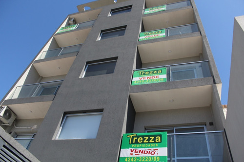 Imagen 10 de 12 de Entrega Inmediata!! 2 Ambientes Con Balcon A Estrenar!