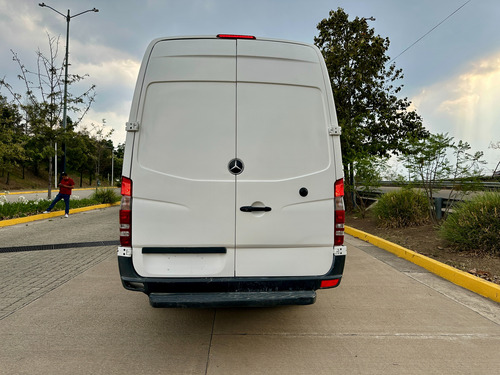 Mercedes-Benz Sprinter 415 CDI