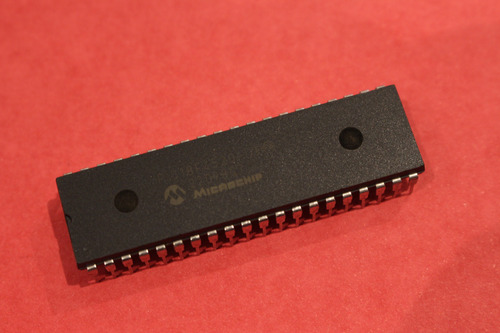 127 Microcontrolador Pic18f4520 * Pic 18f 4520 *18f4520 -i/p