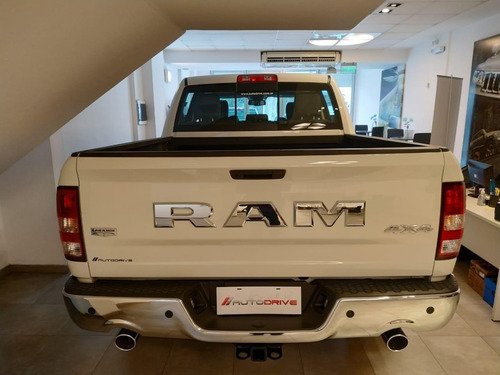 Imagen 9 de 15 de Ram 1500 Laramie 5.7 V8 2021 U$ 45.900 Concesionario Oficial